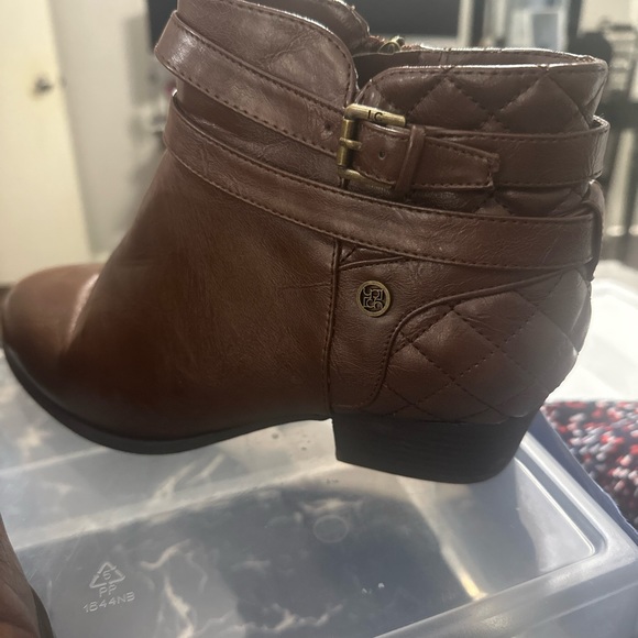 Great shape and very comfortable! - Picture 2 of 4